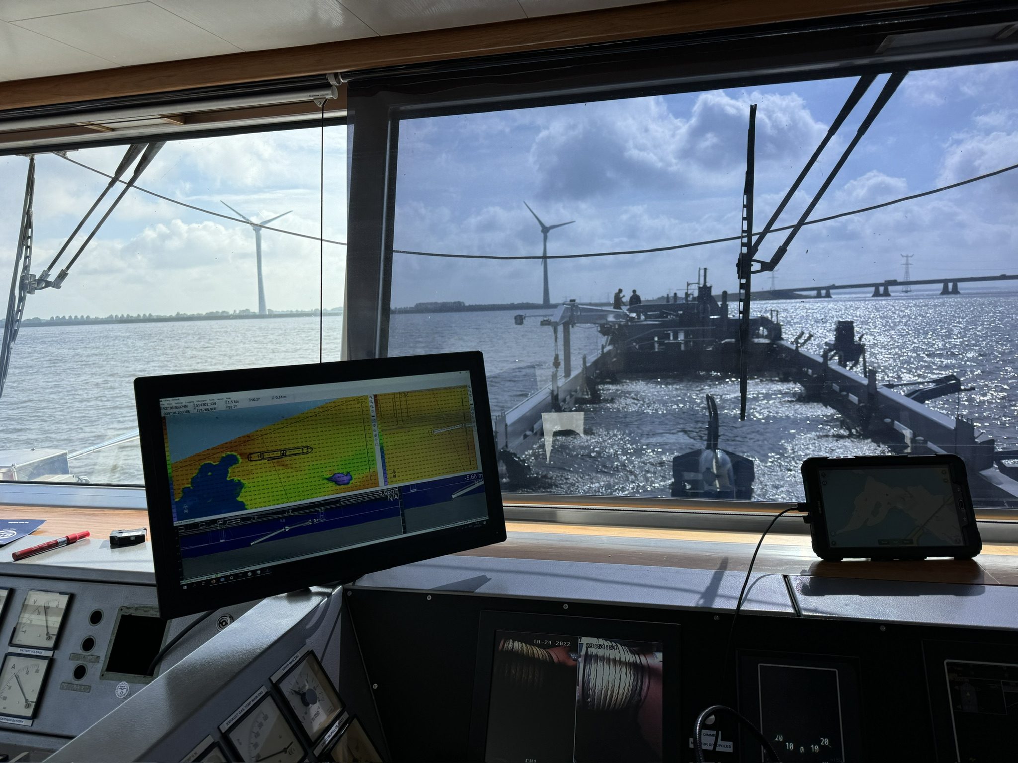 GeoDredge and Viking on trailing suction hopper dredger
